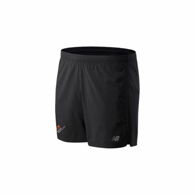 Sportshorts för män New Balance Accelerate 5 Svart (Storlek: S)